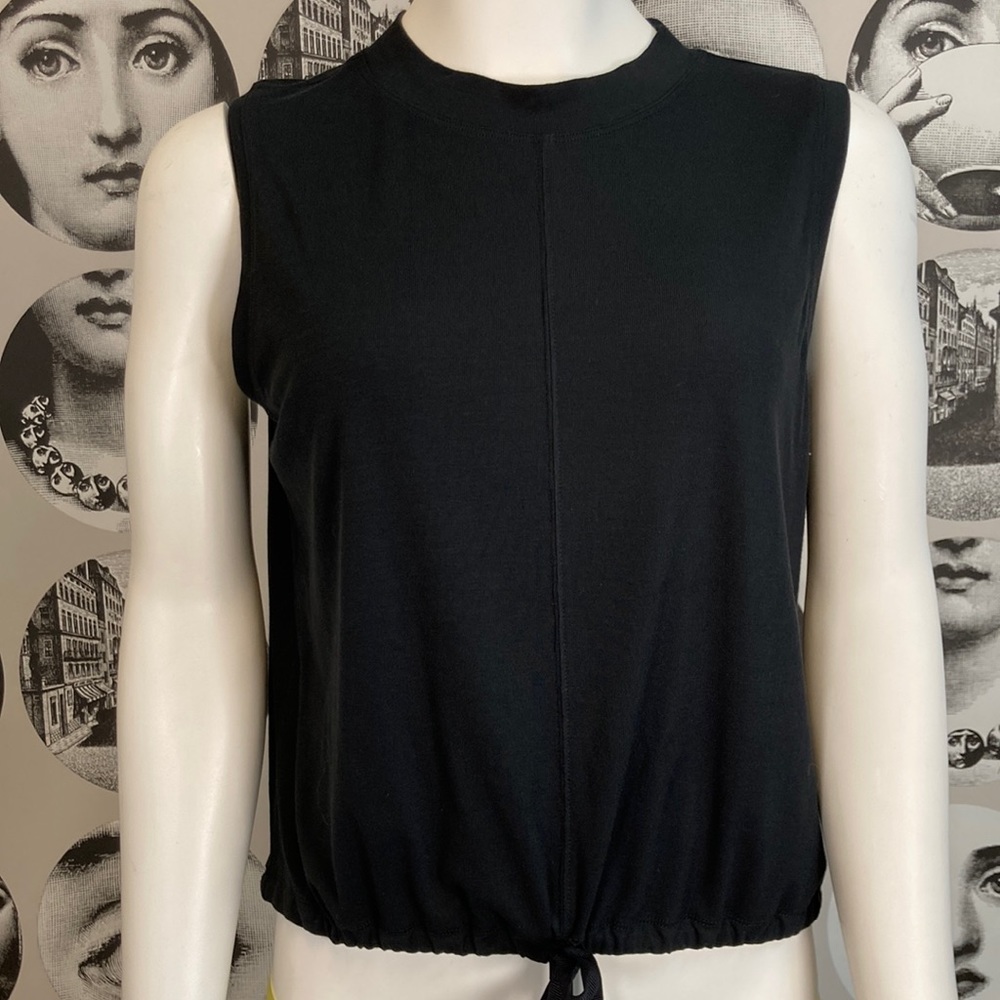 Capsule 121 Waist Length Drawstring Sleeveless Black Top Sz M